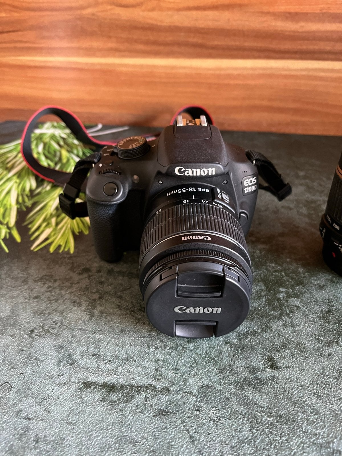 Canon EOS 1200D Spiegelreflexcamera met Tamron 18-270mm lens, Spiegelreflex, Canon, Ophalen of Verzenden, Zo goed als nieuw