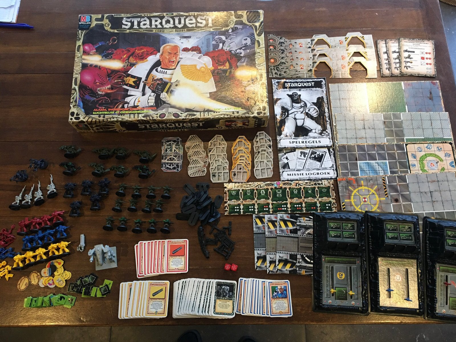 Starquest - bordspel, Ophalen of Verzenden, Zo goed als nieuw