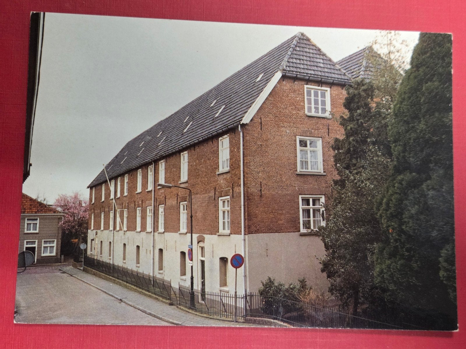 Grave bij Schaik Missiehuis H. Familie, Ophalen of Verzenden, 1960 tot 1980