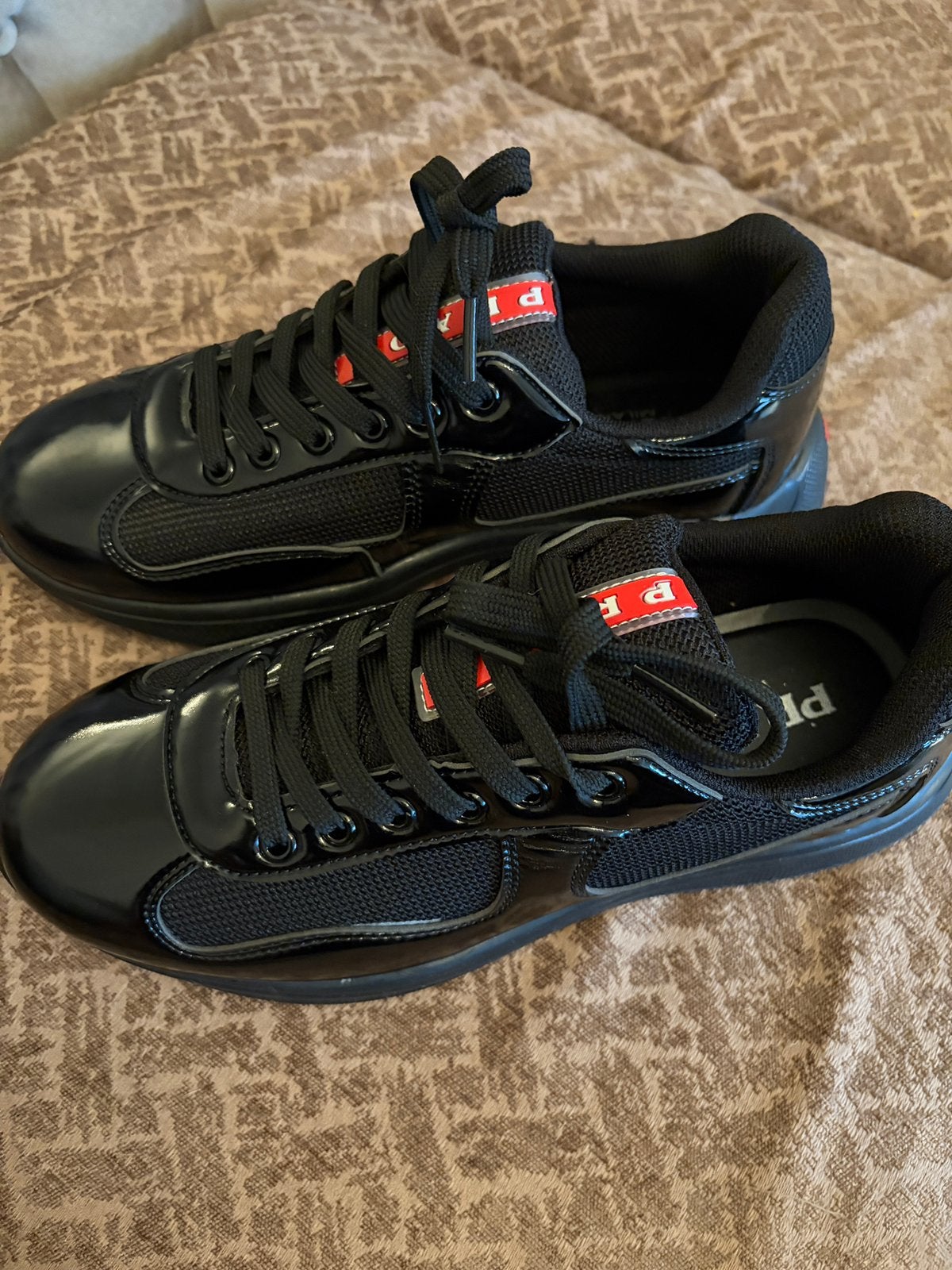 Prada schoenen, Kleding | Heren, Zwart, Nieuw, Ophalen of Verzenden, Sneakers of Gympen
