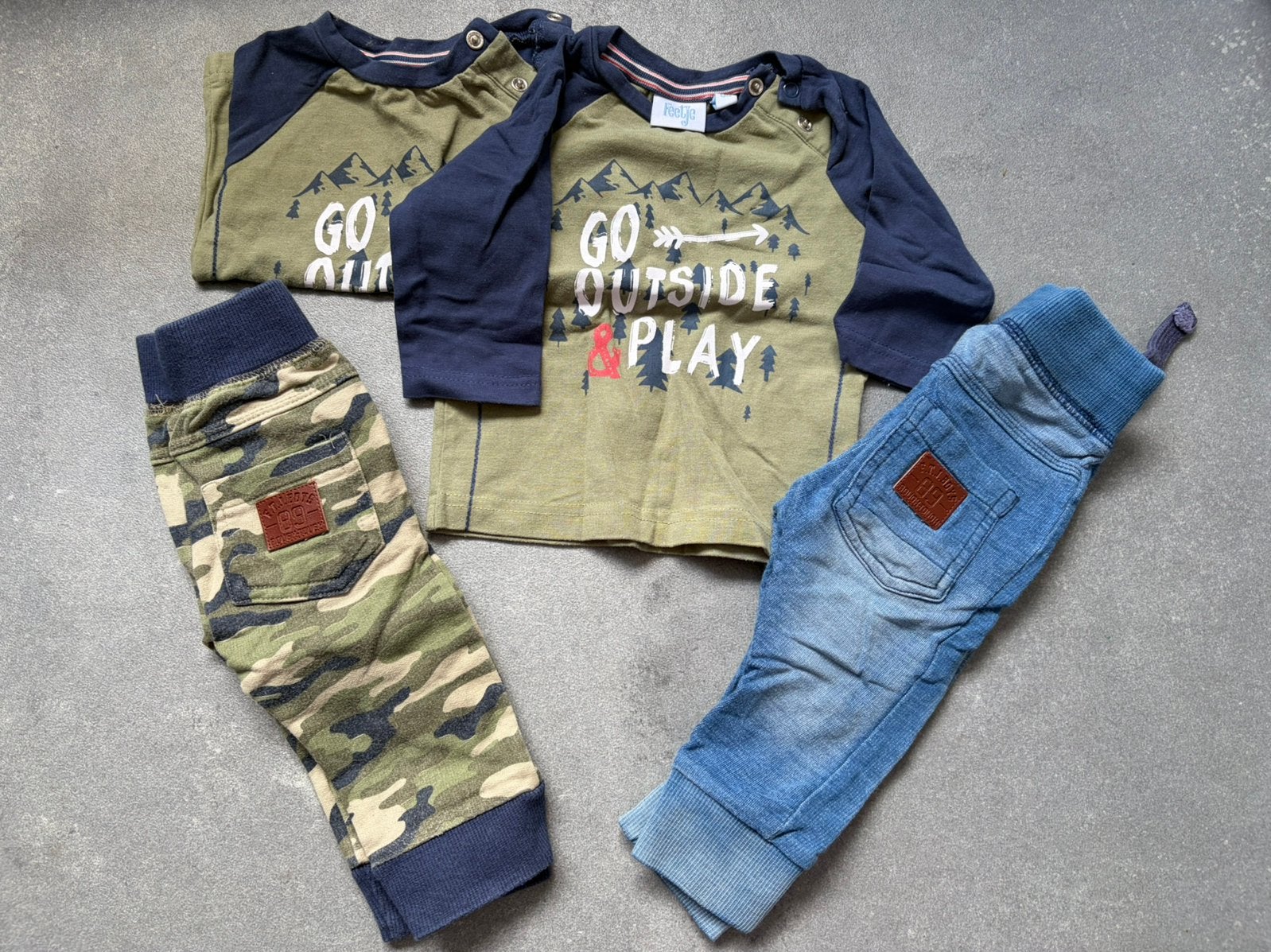 Kledingsetje Feetje 68, Kinderen en Baby's, Tweelingen en Meerlingen, Ophalen of Verzenden, Gebruikt, Kleding
