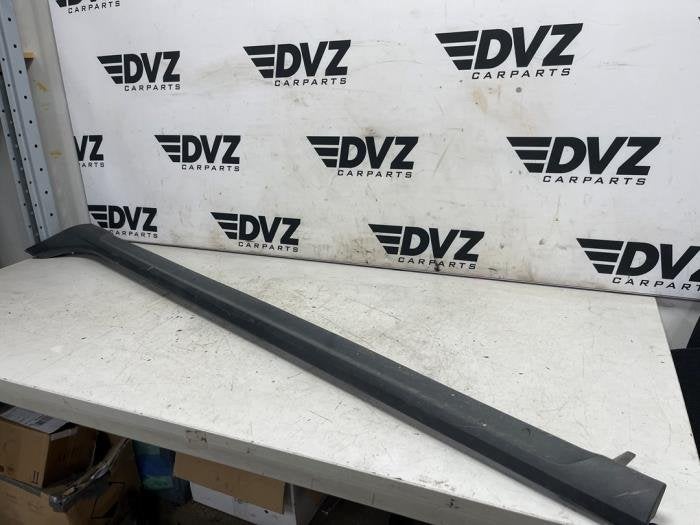 Zijskirt links van een Seat Arona (LZ7G), Gebruikt, -, -, Ophalen of Verzenden