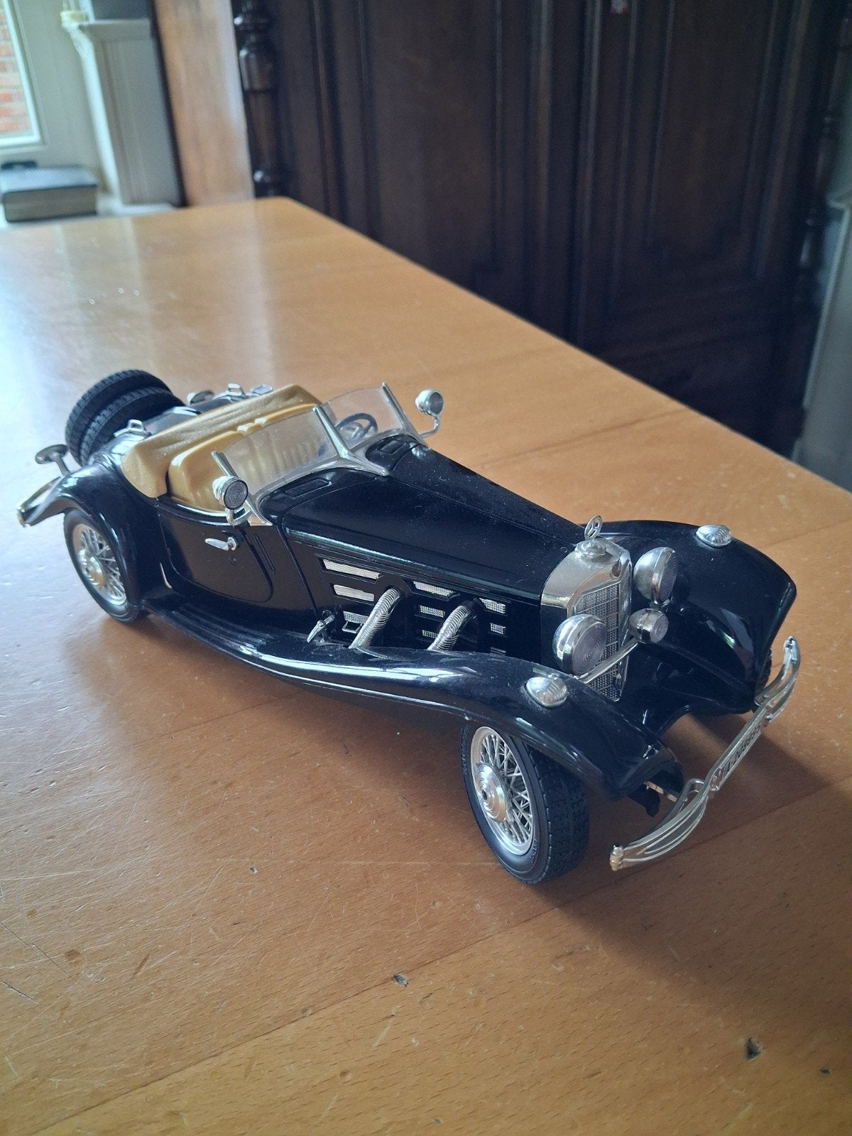 Bburago Mercedes-Benz 500K Roadster schaalmodel, Ophalen of Verzenden, Zo goed als nieuw