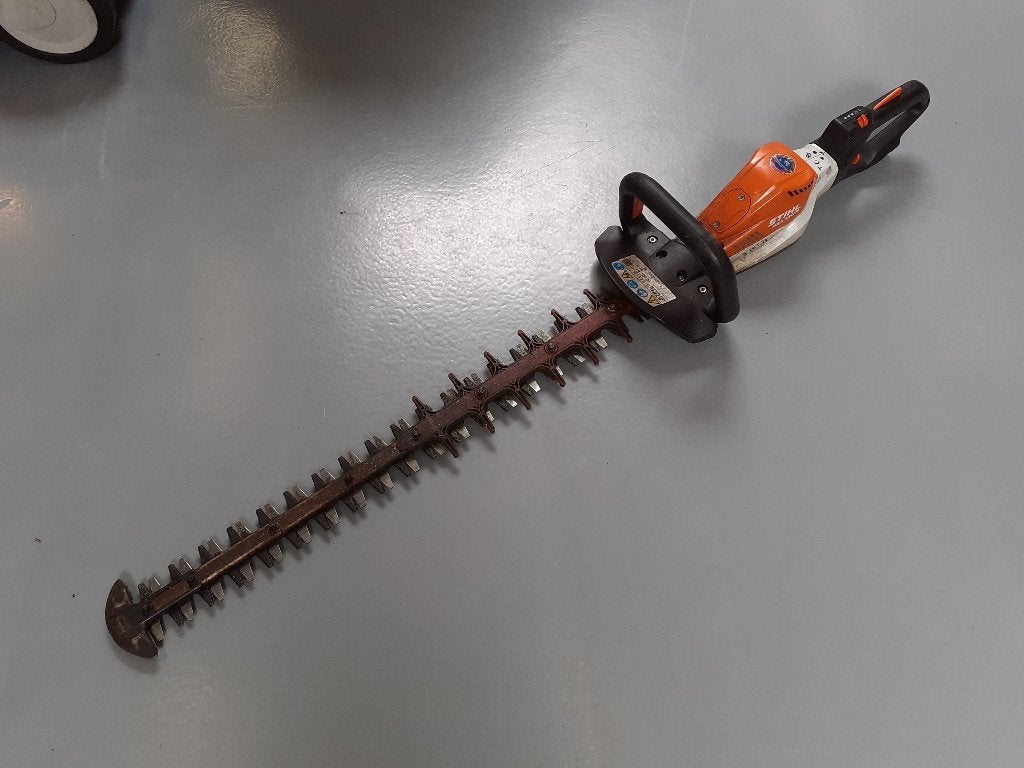 Stihl HSA 130 R Accu heggenschaar, 75 cm blad, Inruiler, Ophalen of Verzenden, Gebruikt, Accu, Stihl