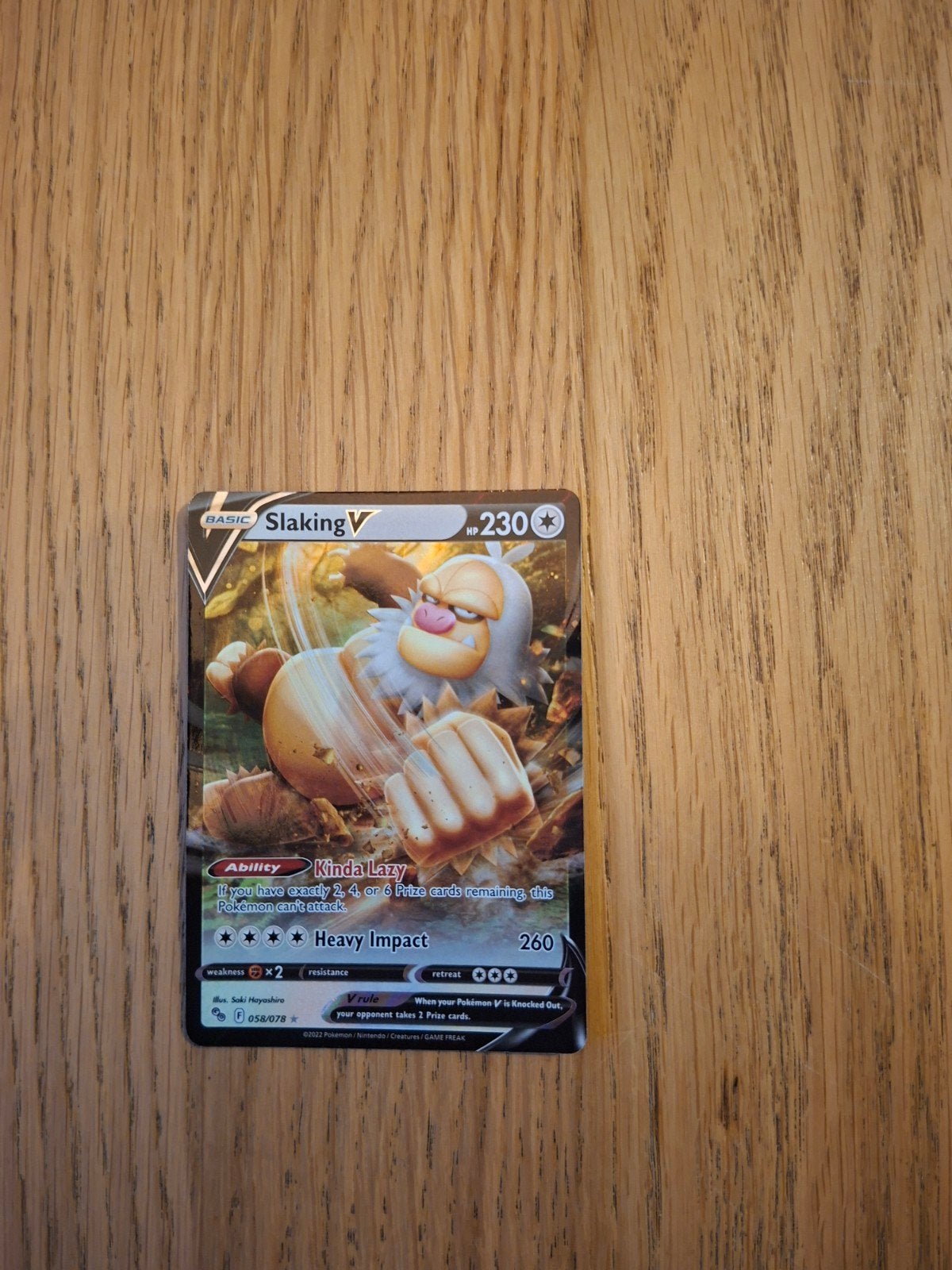 Slaking V 058/078 Pokemon GO, Hobby en Vrije tijd, Ophalen of Verzenden, Zo goed als nieuw