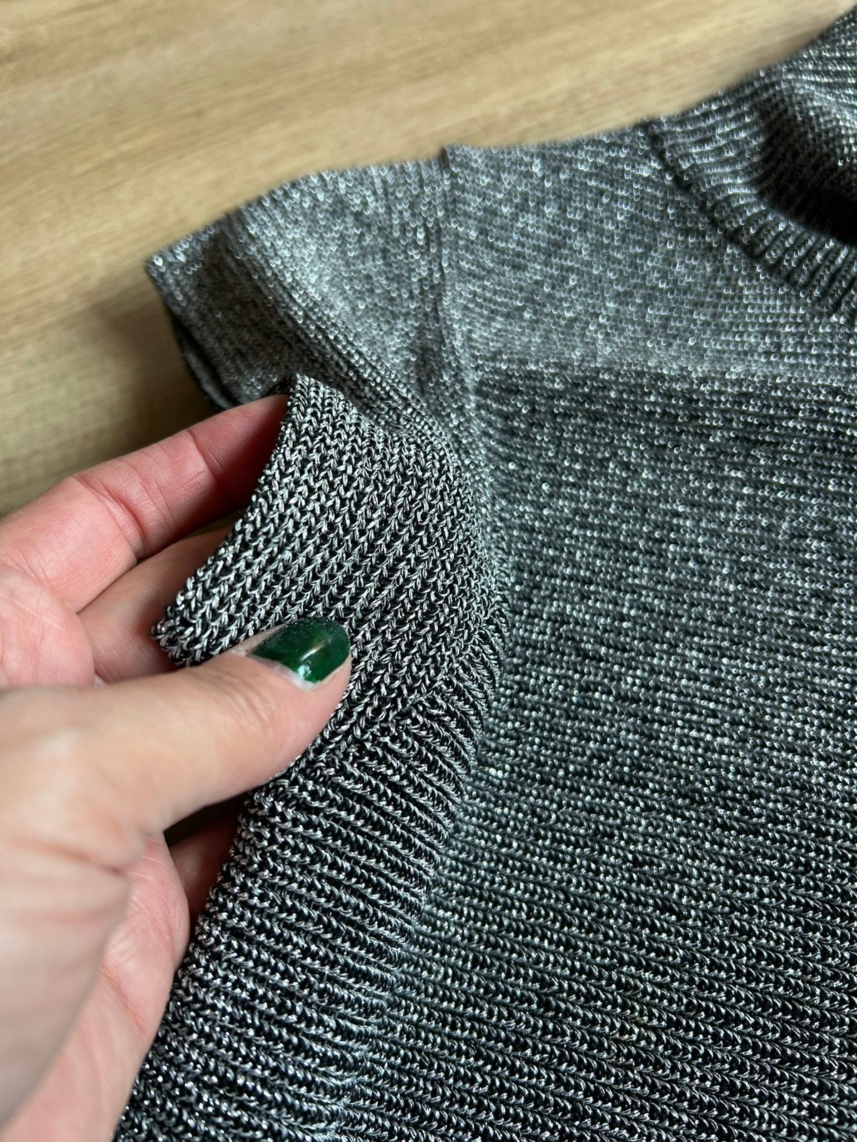 Filippa K top L zilverdraad zgan, Kleding | Dames, Maat 42/44 (L), Ophalen of Verzenden, Zo goed als nieuw, Zonder mouw