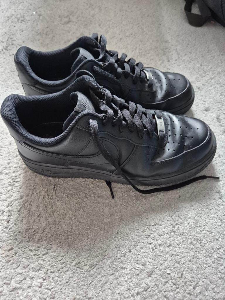 Nike Air Force 1 Low - Zwart, Kleding | Dames, Schoenen, Zwart, Nike, Ophalen of Verzenden, Sneakers of Gympen