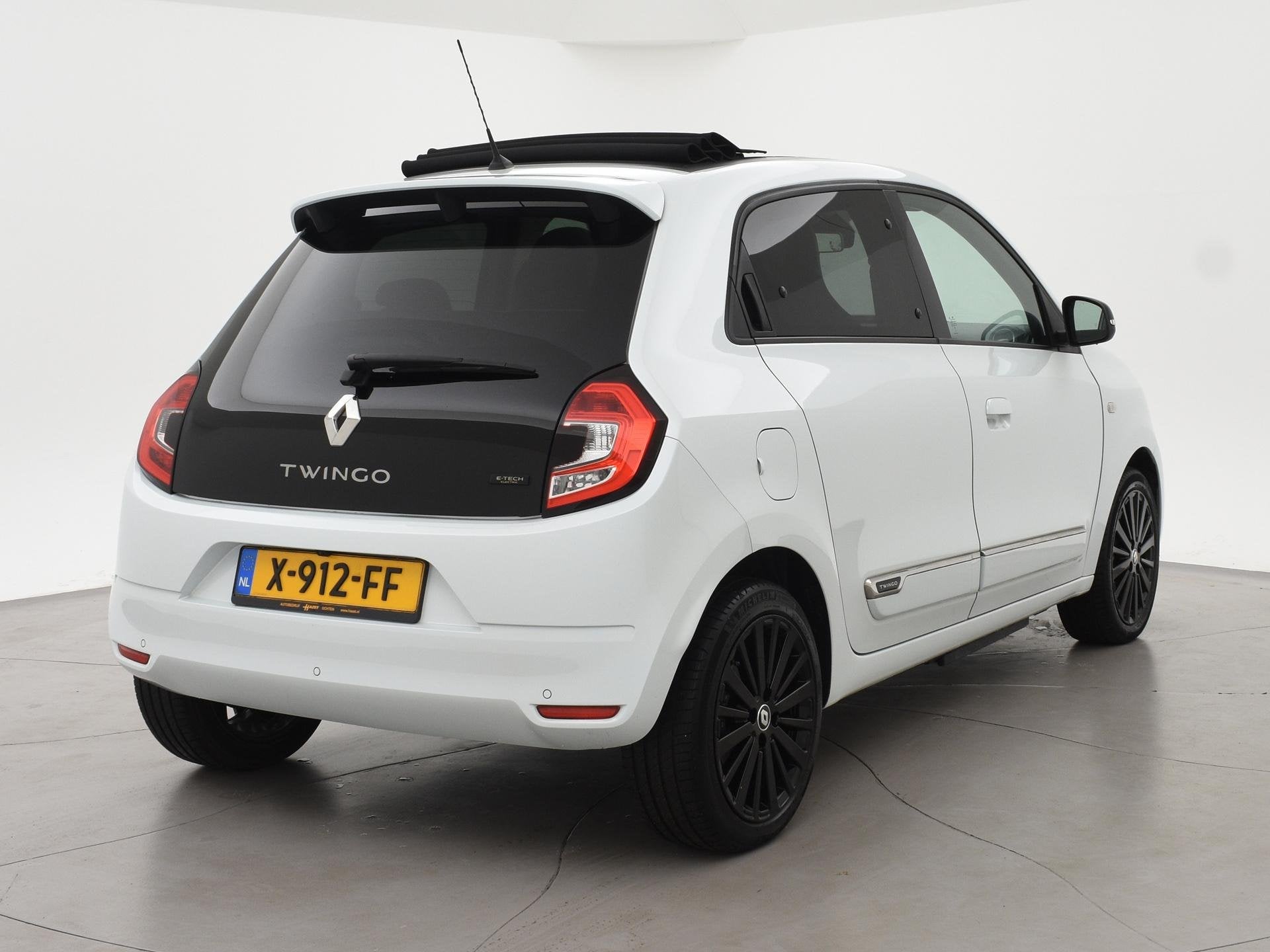 Renault Twingo Z.E. R80 E-TECH OPEN DAK SÉRIE LIMITÉE URBA, Auto's, Automaat, Leder en Stof, Wit, Origineel Nederlands