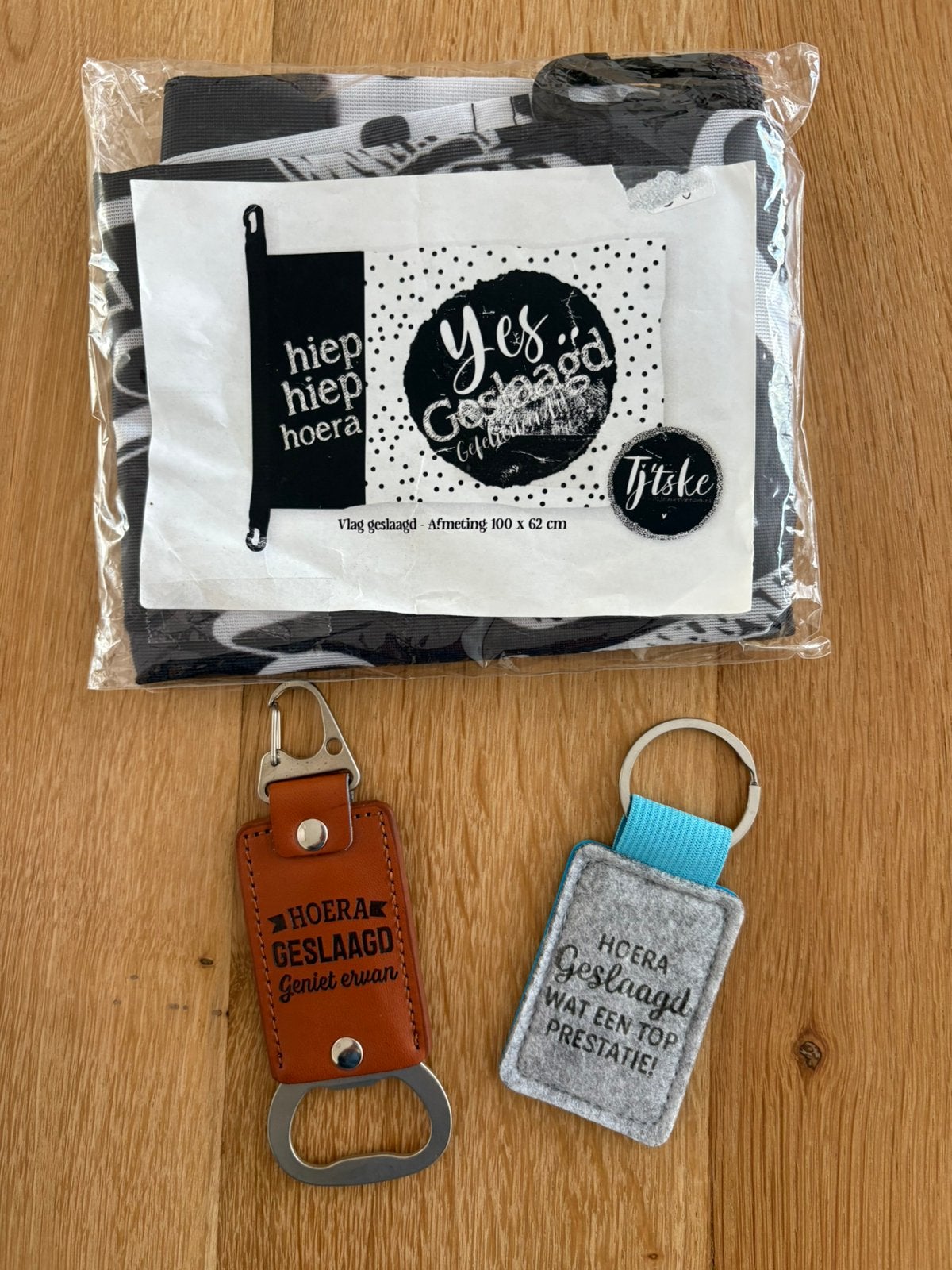 Geslaagd pakket! Nieuw!, Hobby en Vrije tijd, Feestartikelen, Ophalen of Verzenden, Nieuw, Versiering