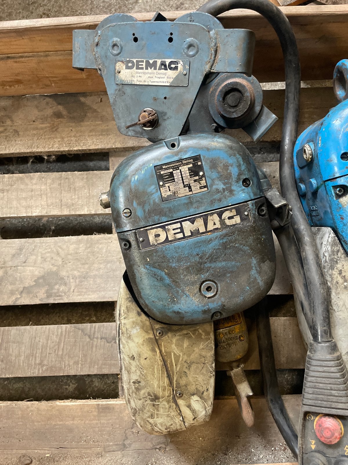 Demag Elektrische Takel - 500kg Hefvermogen, Doe-het-zelf en Verbouw, Ophalen, Gebruikt, Elektrisch