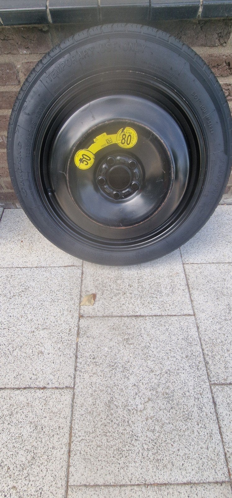 Volvo XC 60 Noodwiel/thuiskomer 18 inch, T125/80R18 100M, Auto-onderdelen, Banden en Velgen, Ophalen, 18 inch, Gebruikt, Banden en Velgen