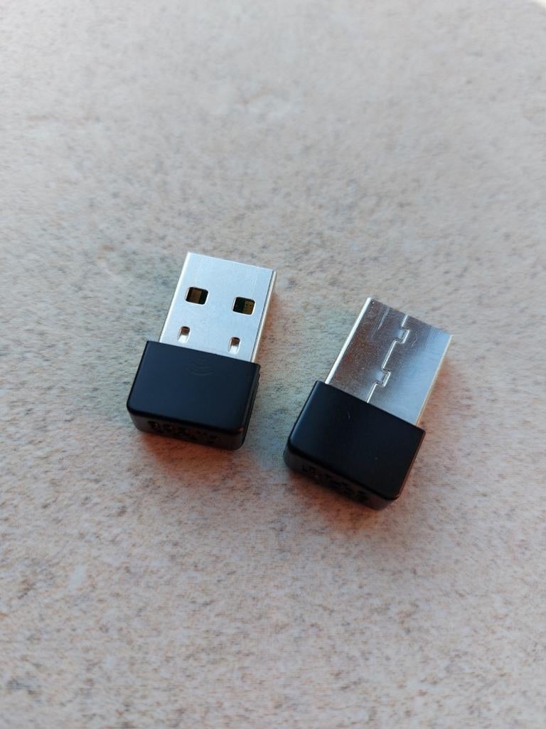 USB Wifi dongle 2x, Computers en Software, Ophalen of Verzenden