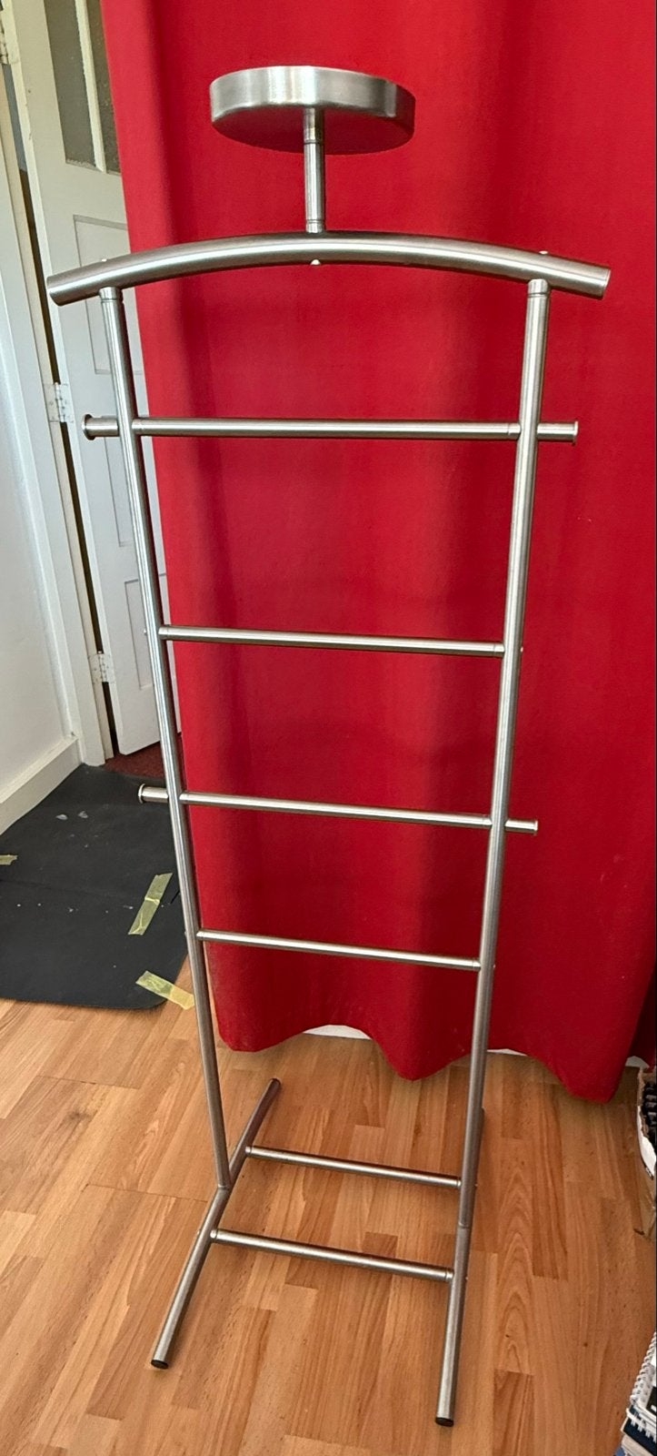 2x IKEA Grundtal Dressboy - Zo goed als nieuw, Ophalen of Verzenden, Zo goed als nieuw, Metaal, Staande kapstok