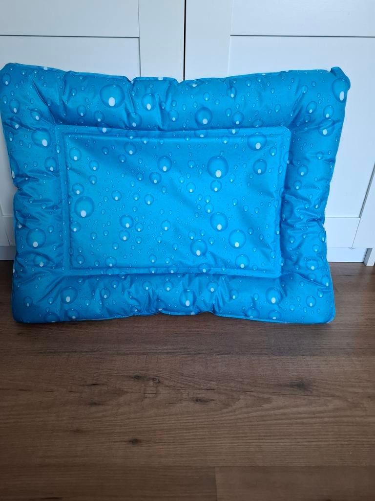 Koelkussen voor kat of middelgrote hond, Dieren en Toebehoren, Ophalen of Verzenden, Nieuw, Polyester