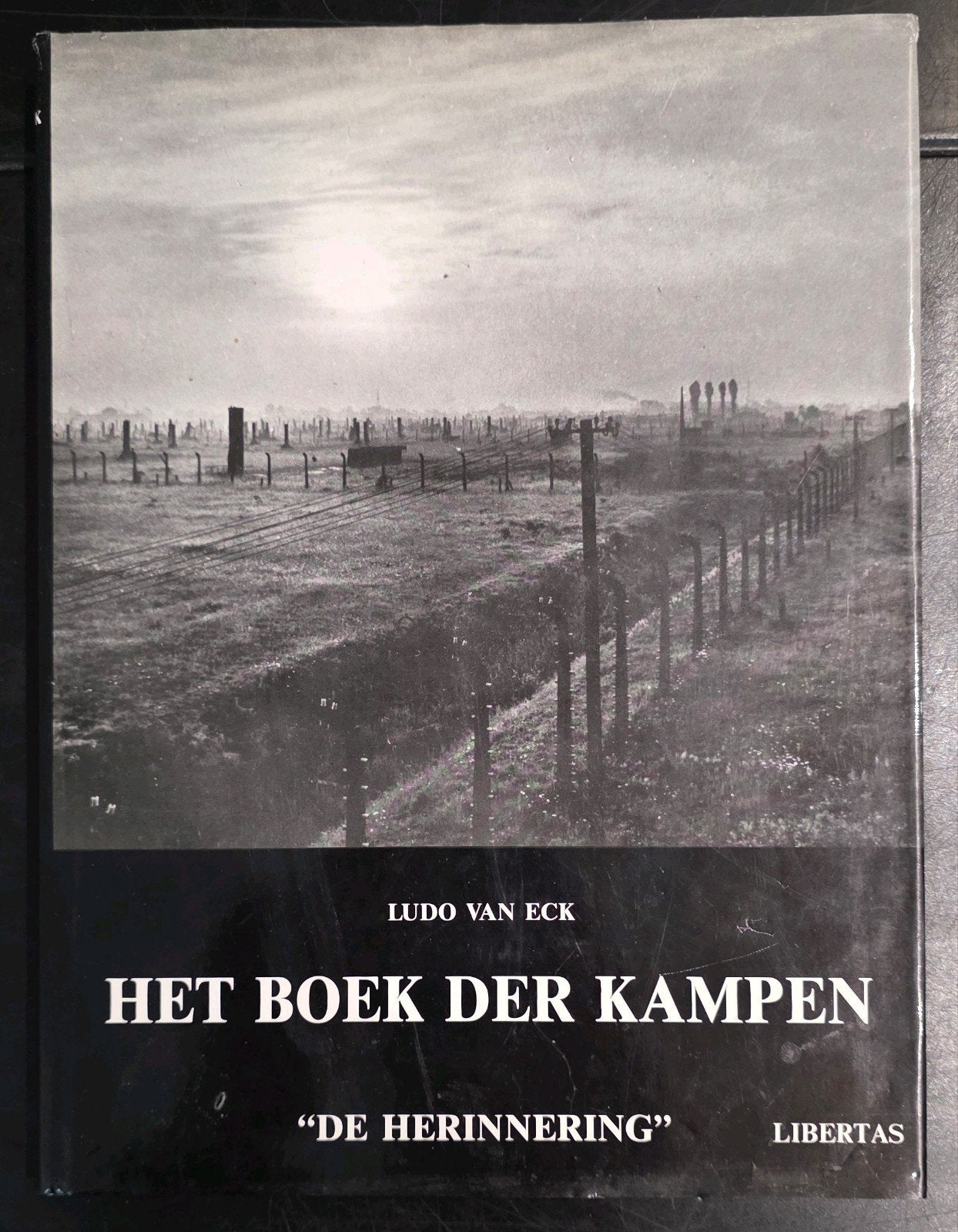 Het boek der kampen, Ophalen of Verzenden, Nederland, Boek of Tijdschrift
