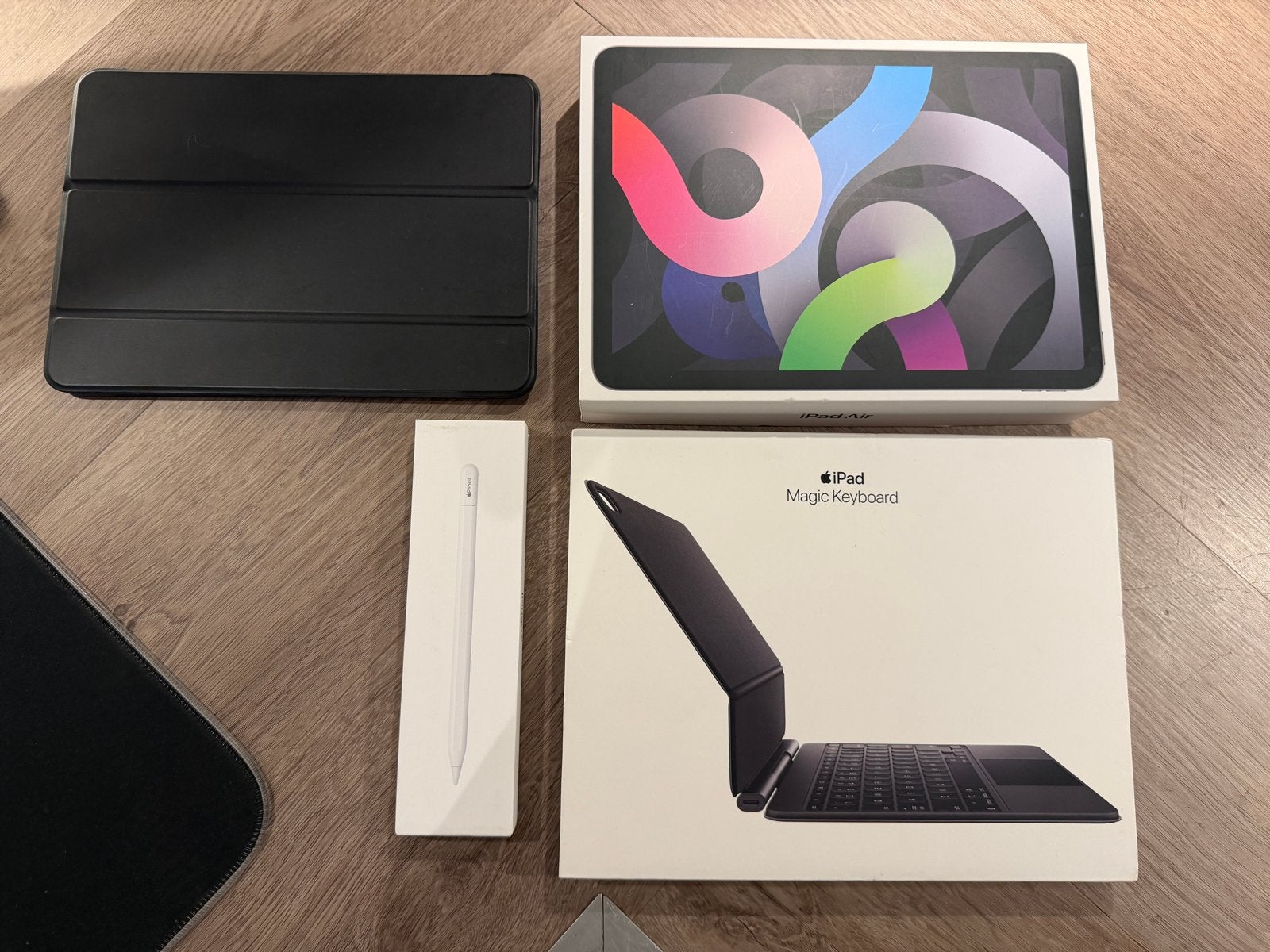 Apple iPad Air 4 compleet met Magic Keyboard & Pencil, Apple iPad Air, Ophalen of Verzenden, Zo goed als nieuw, 64 GB
