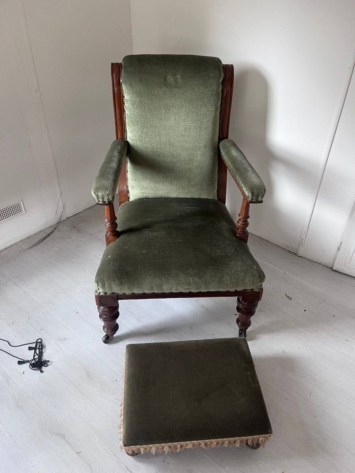 Antieke fauteuil, Huis en Inrichting, Ophalen, Zo goed als nieuw, 75 tot 100 cm