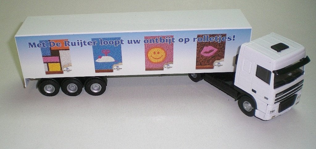 twee model vrachtwagens Lion-Toys De Ruijter broodbeleg, Ophalen of Verzenden, Zo goed als nieuw, Auto, Lion Toys
