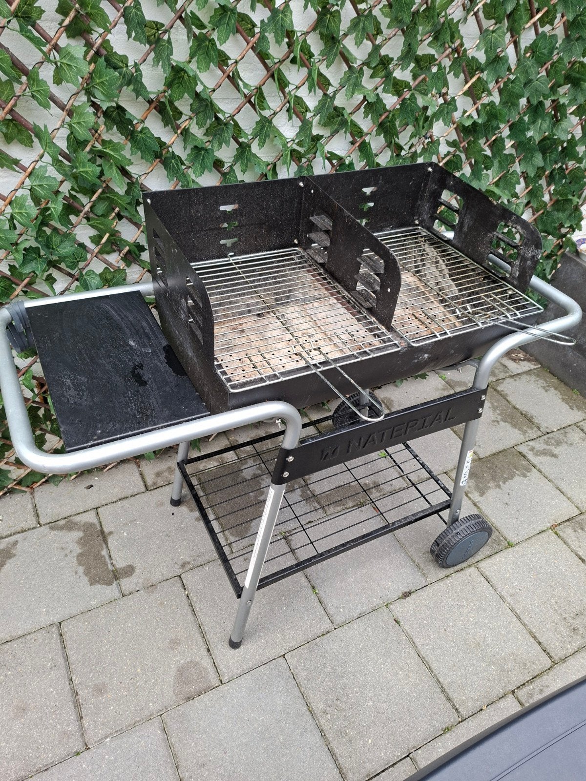 Nette BBQ, Tuin en Terras, Ophalen of Verzenden, Zo goed als nieuw