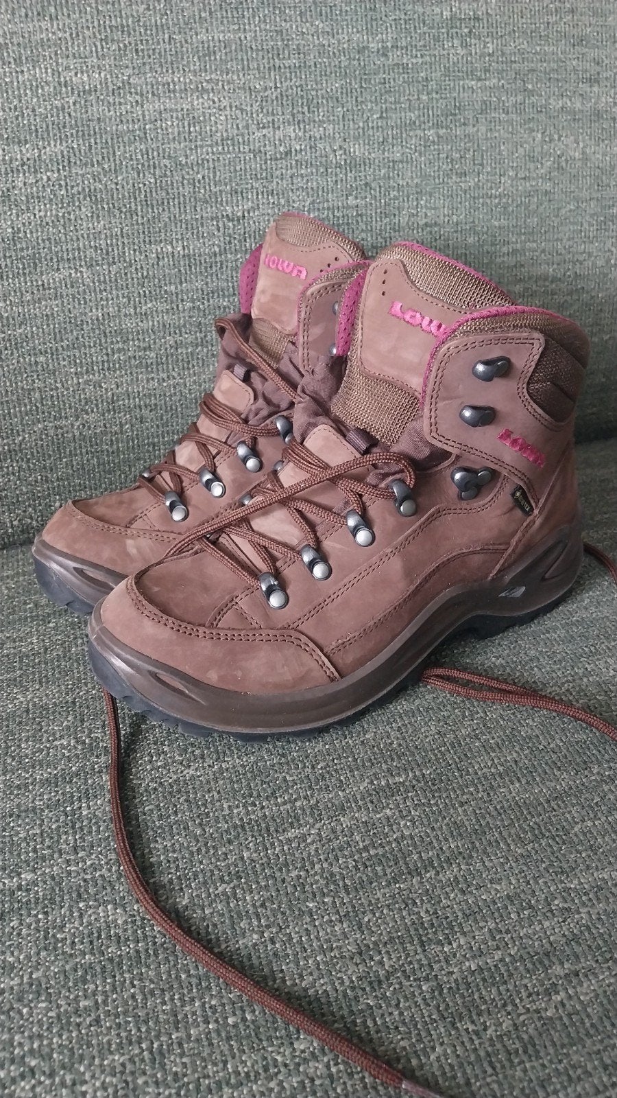 ZGAN Lowa berg-/wandelschoenen bruin/bordeaux rood.maat 38, Sport en Fitness, Bergsport en Wandelen, Ophalen of Verzenden, Zo goed als nieuw