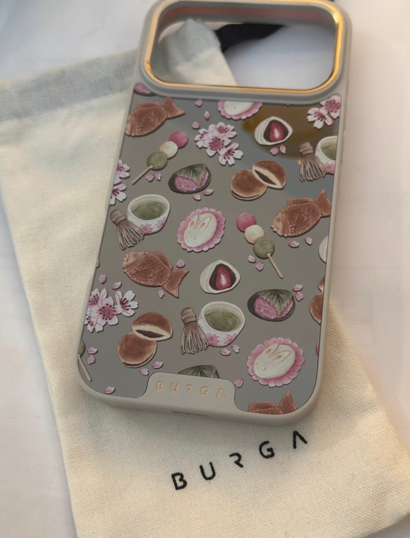 Burga Mirror Case Iphone 17 pro max, Frontje of Cover, Nieuw, Ophalen of Verzenden, Meerkleurig
