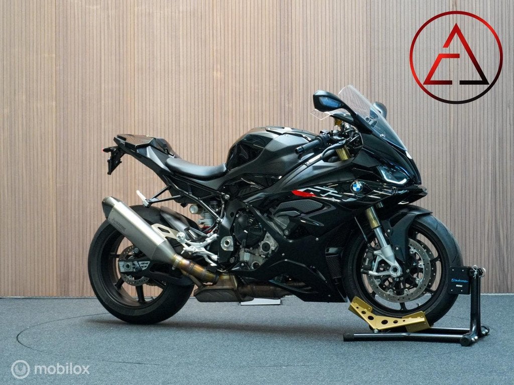 BMW S1000RR 2025 Black Storm | 5.000km | Vol uitgerust, Motoren, Motoren | BMW, 3225Ld, Bedrijf, Handvatverwarming, Sport