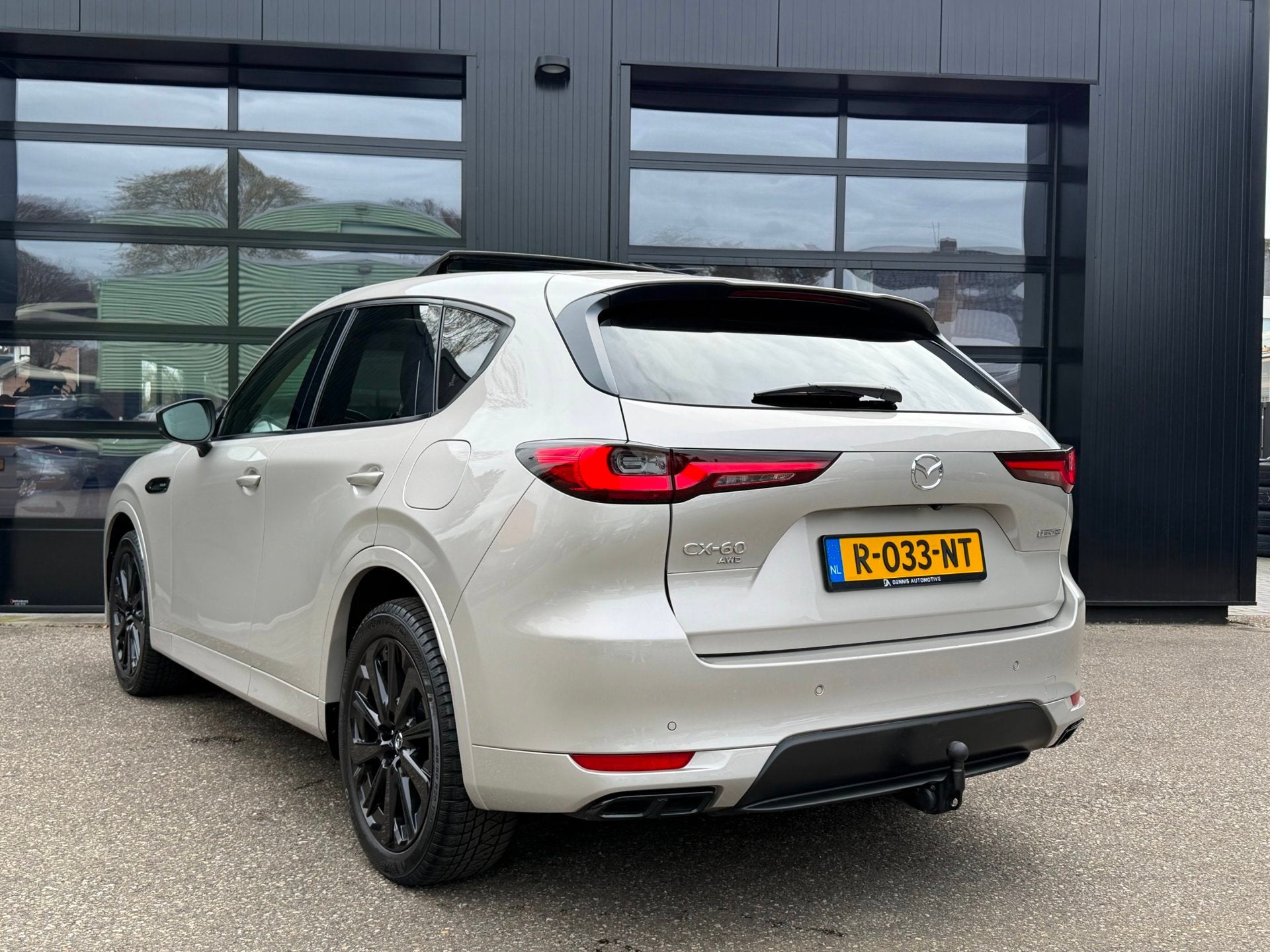 Mazda CX-60 2.5 e-SkyActiv PHEV HOMURA Bose Headup Panorama, Auto's, Mazda, Automaat, Dealer onderhouden, Gebruikt, Euro 6