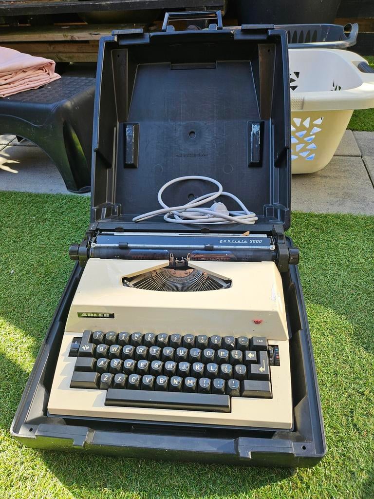 Zoldervondst prachtige vintage Adler typemachine, Ophalen of Verzenden