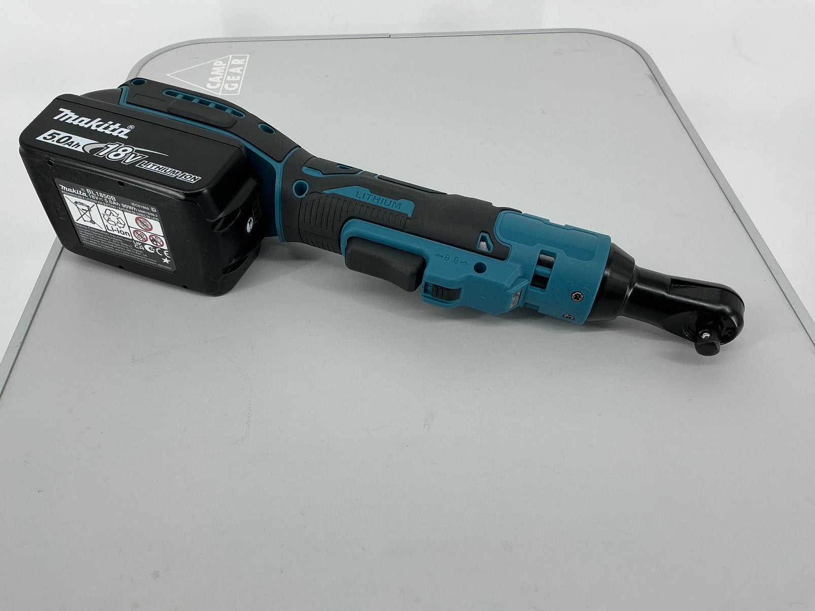 Ratelsleutel Elektrisch. Nieuw.Werkt op Makita18vaccu.€35,00, Ophalen of Verzenden, Nieuw, Gereedschapsset