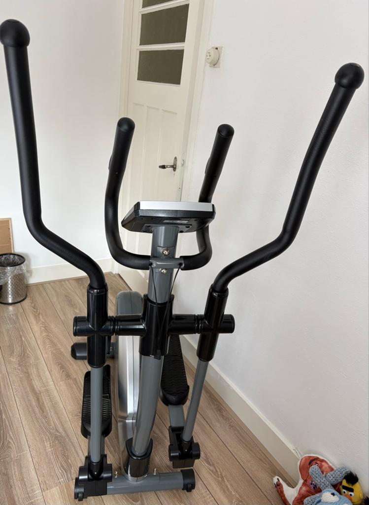 Powerpeak Crosstrainer - Werkt goed, zonder adapter/stekker, Ophalen, Gebruikt, Armen, Crosstrainer