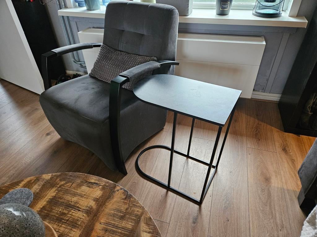 laptoptafel / bijzettafel, Huis en Inrichting, Tafels | Bijzettafels, 45 tot 60 cm, Gebruikt, Metaal of Aluminium, Ovaal