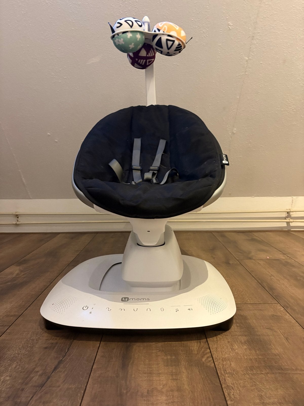 4moms mamaRoo 4.0 Wipstoel - Zo goed als nieuw, Overige merken, Wipstoel, Ophalen of Verzenden, Met gordel(s) of riempje(s)