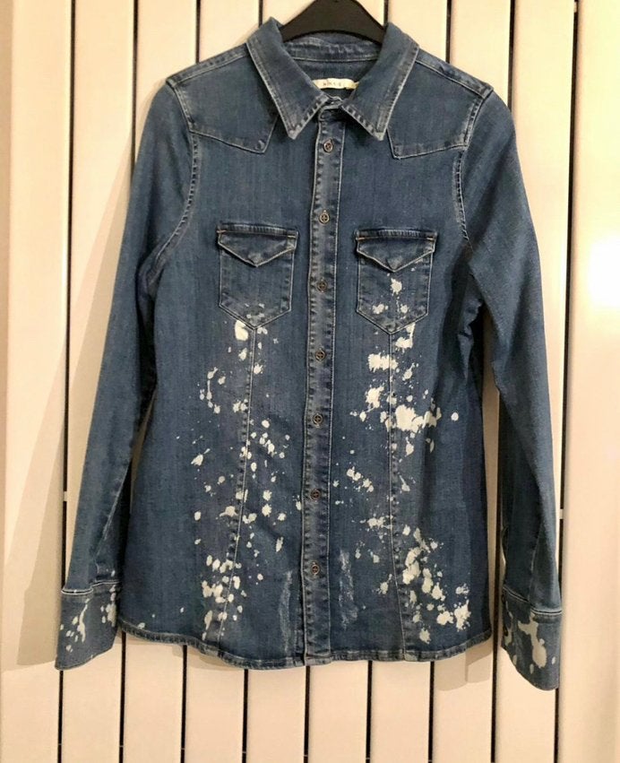 NIKKIE “ BROOKE “ Blouse met spetters - S | 36, Kleding | Dames, Ophalen of Verzenden, Zo goed als nieuw, Maat 36 (S)