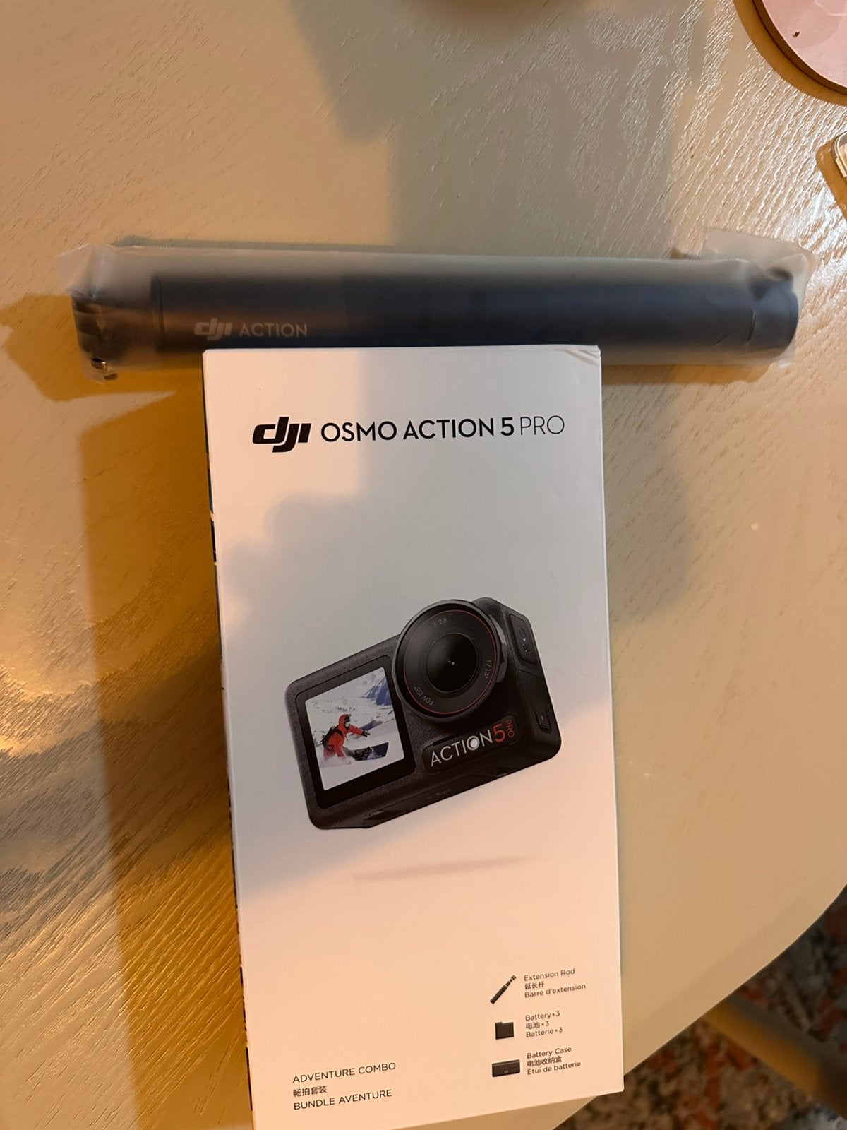 DJI Osmo Action 5 Pro + 3 accu’s + 128GB + accessoires, Ophalen of Verzenden, Zo goed als nieuw, Overige merken