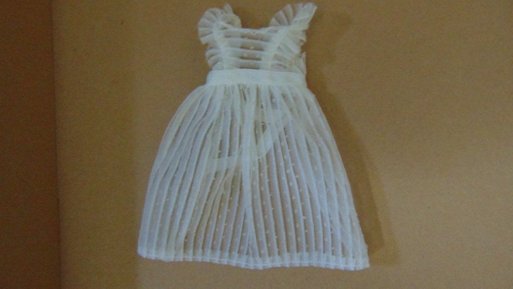vintage Skipper Get Up 'N Go Flower Girl Barbie over jurkje, Ophalen of Verzenden, Gebruikt, Kleertjes