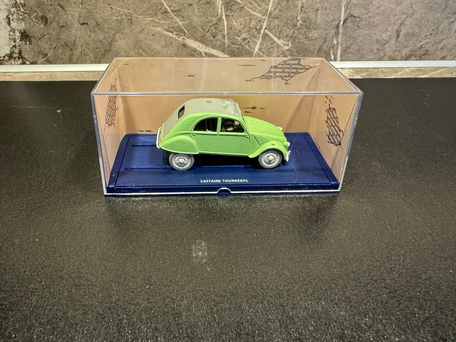 Citroën 2CV L'Affaire Tournesol modelauto, Ophalen of Verzenden, Zo goed als nieuw