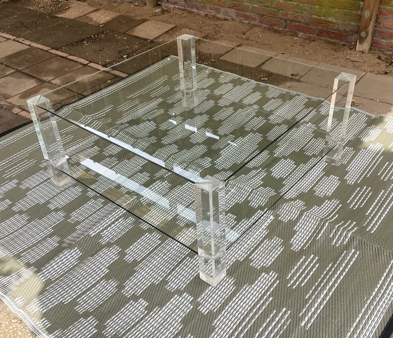 Glazen salontafel van BOR Design, Huis en Inrichting, Tafels | Salontafels, Gebruikt, 5 – 50, 50 tot 100 cm, 50 tot 100 cm, Vierkant