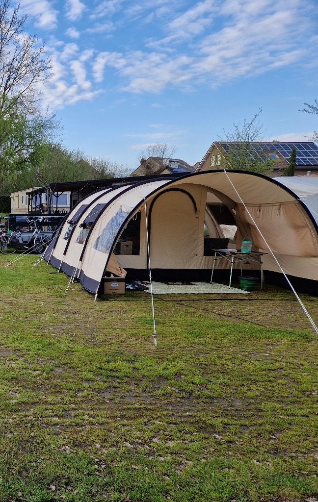 Obelink Familia 5 TC tunneltent, Caravans en Kamperen, Tenten, Ophalen, Zo goed als nieuw, Tot en met 5