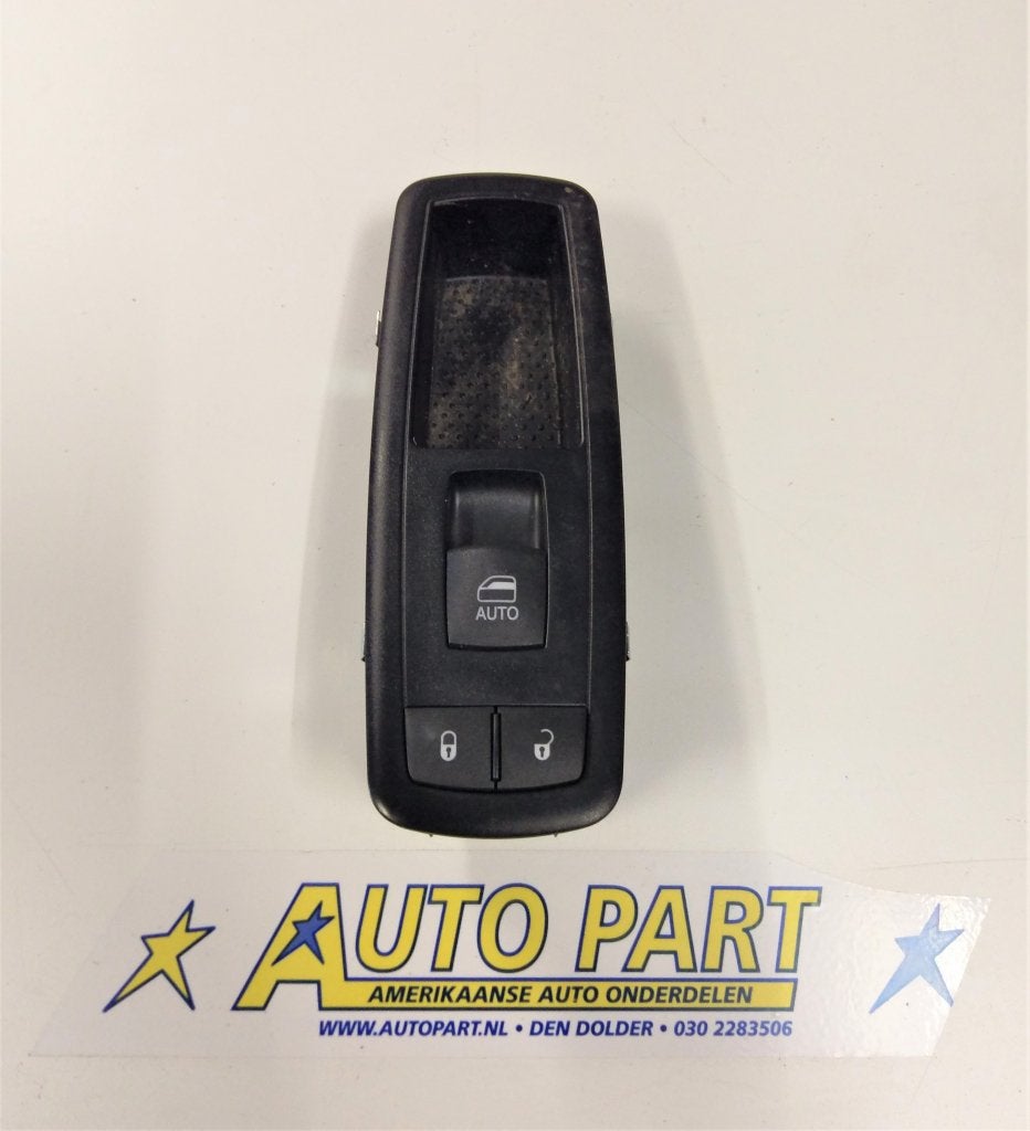 Dodge Ram raam/deur schakelaar 2013-2018, Gebruikt, PO Box 21-8004 | Auburn Hills, MI 48321-8004, Amerikaanse onderdelen, Ophalen of Verzenden