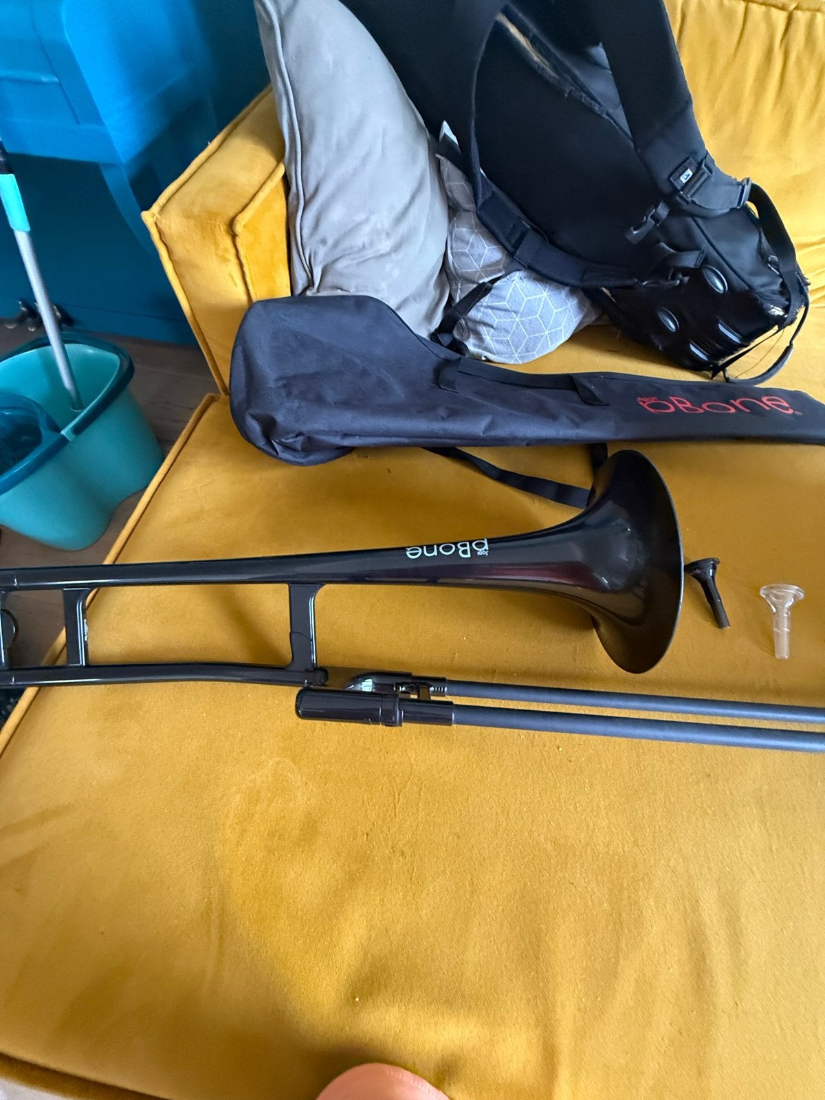 Jiggs pBone Trombone met hoes en twee mondstukken, Muziek en Instrumenten, Ophalen of Verzenden, Gebruikt, Tenor, Met koffer