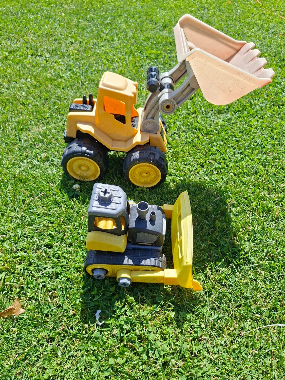 Speelgoed graafmachine en bulldozer, Kinderen en Baby's, Speelgoed | Speelgoedvoertuigen, Ophalen, Gebruikt