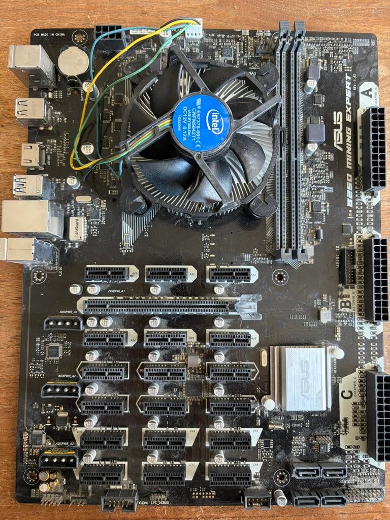 Asus B250 MINING EXPERT, Ophalen of Verzenden, Zo goed als nieuw, Intel, DDR4