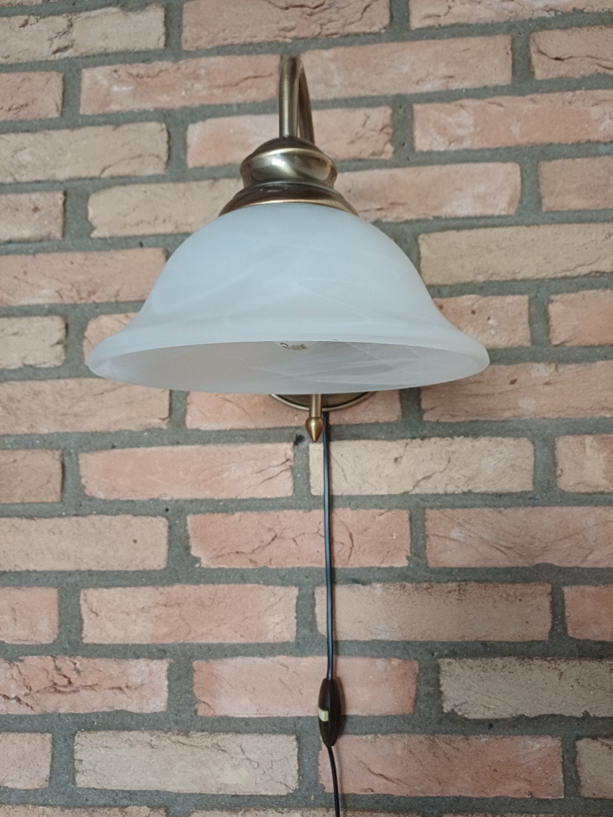 Wandlamp   alleen ophalen, Ophalen