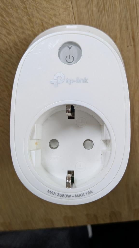 TP-Link HS110 Smart Wi-Fi Stekker met Energiemeting, Ophalen of Verzenden, Zo goed als nieuw, Stekker