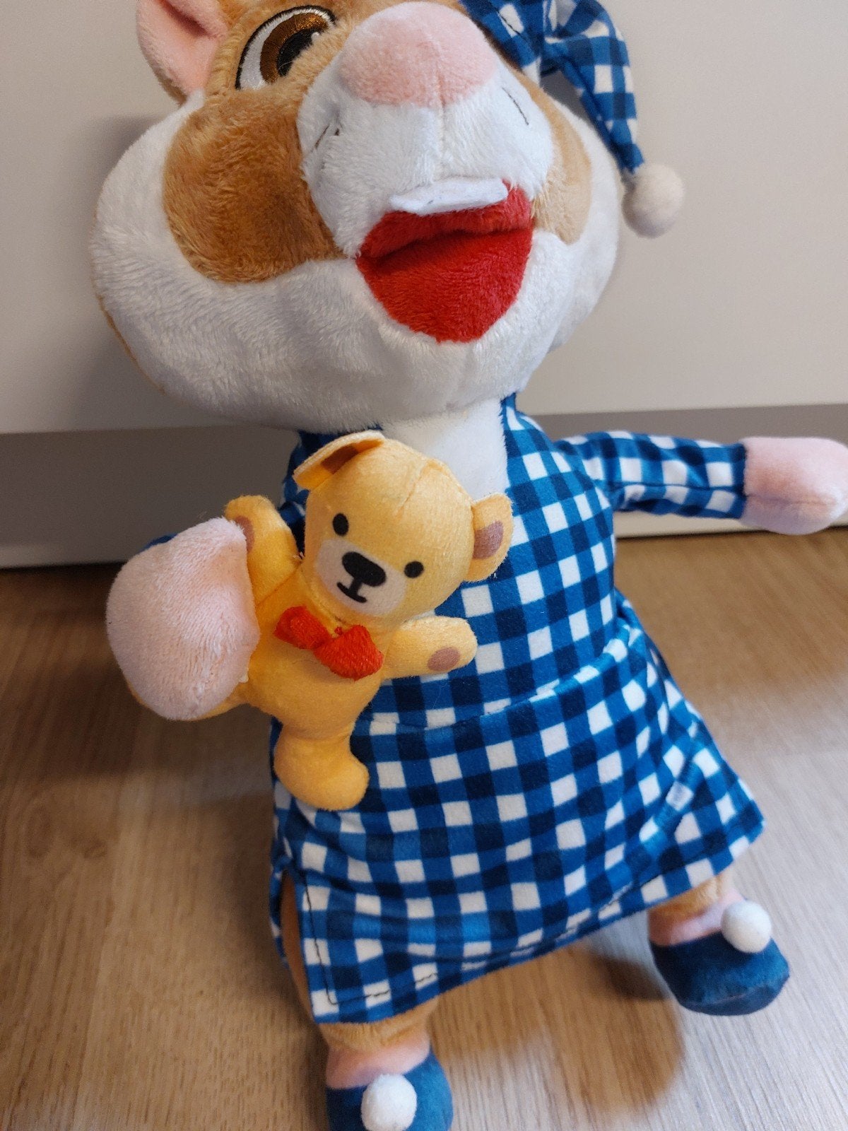 AH hamster met pyjama en teddybeertje, Verzamelen, Ophalen of Verzenden
