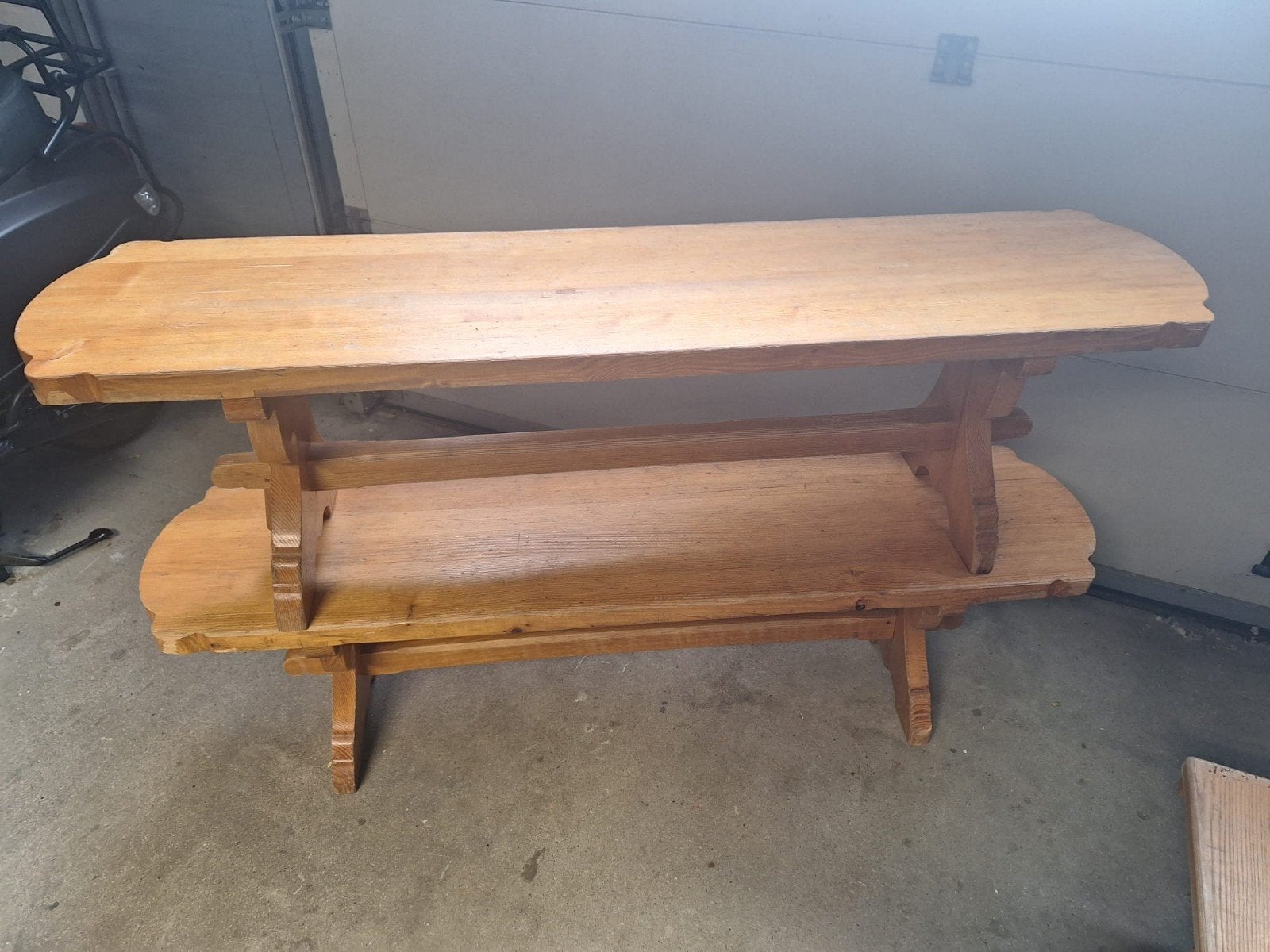 Robuuste houten school bankjes perfect voor binnen of buite, Ophalen