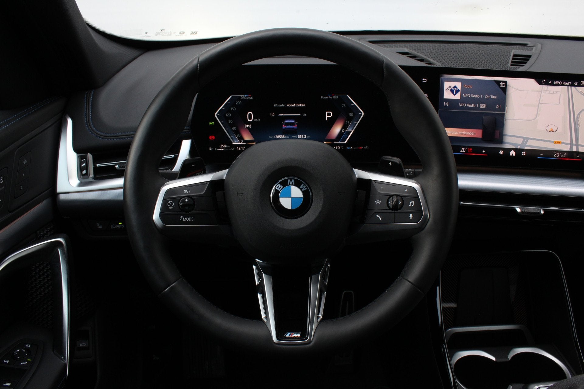 BMW X1 xDrive23i High Executive M Sport Automaat / Trekhaak, Auto's, 1998 cc, Gebruikt, Zwart, 4 cilinders
