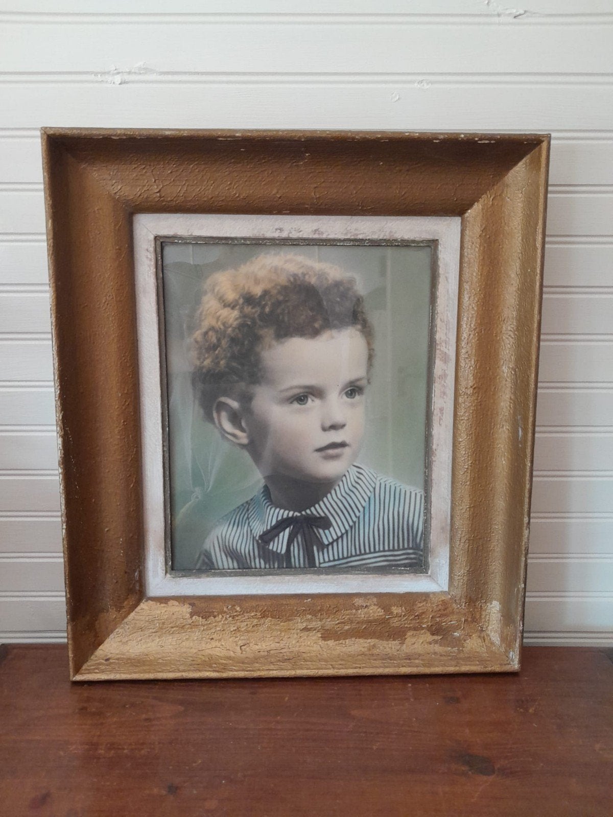 Vintage ingelijste foto van een jongen, Antiek en Kunst, Ophalen of Verzenden, Foto, Fotografie, Ingelijst