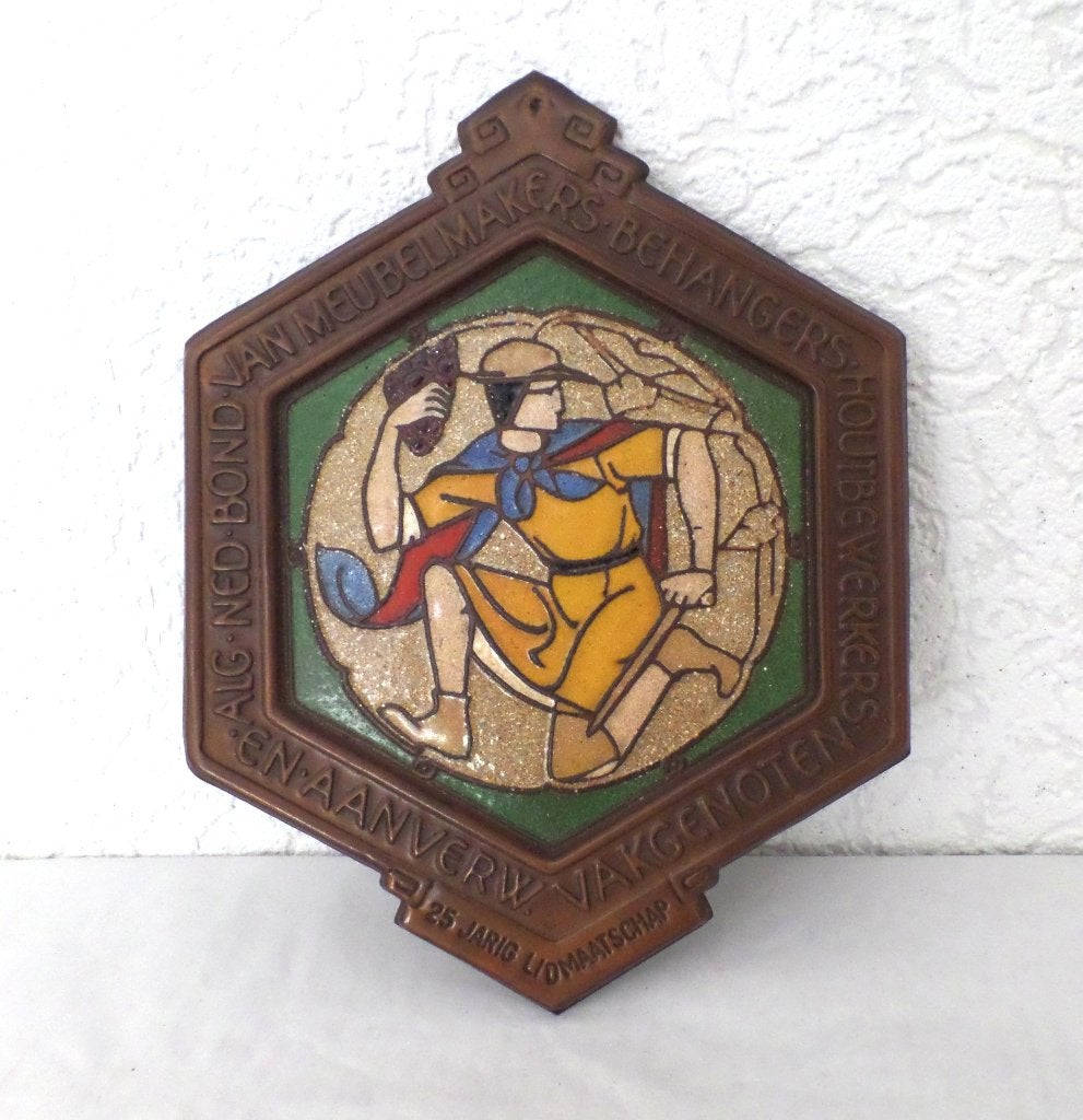 plaquette geëmailleerde decoratie, Jan Eisenloeffel 1925-'30, Verzenden