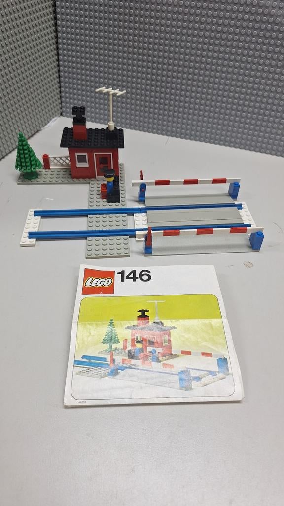 Lego treinbaan overweg 146, Kinderen en Baby's, Speelgoed | Duplo en Lego, Ophalen of Verzenden
